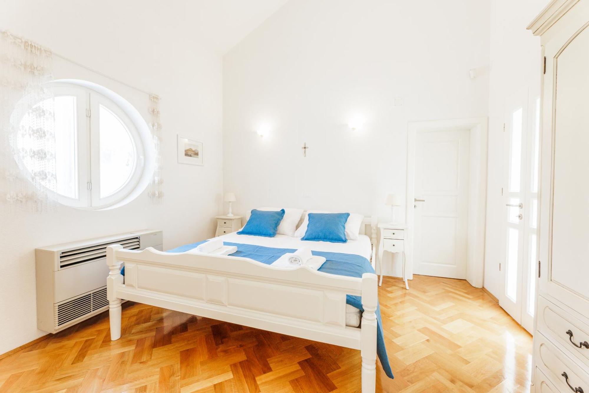 Villa Atrium Makarska Buitenkant foto